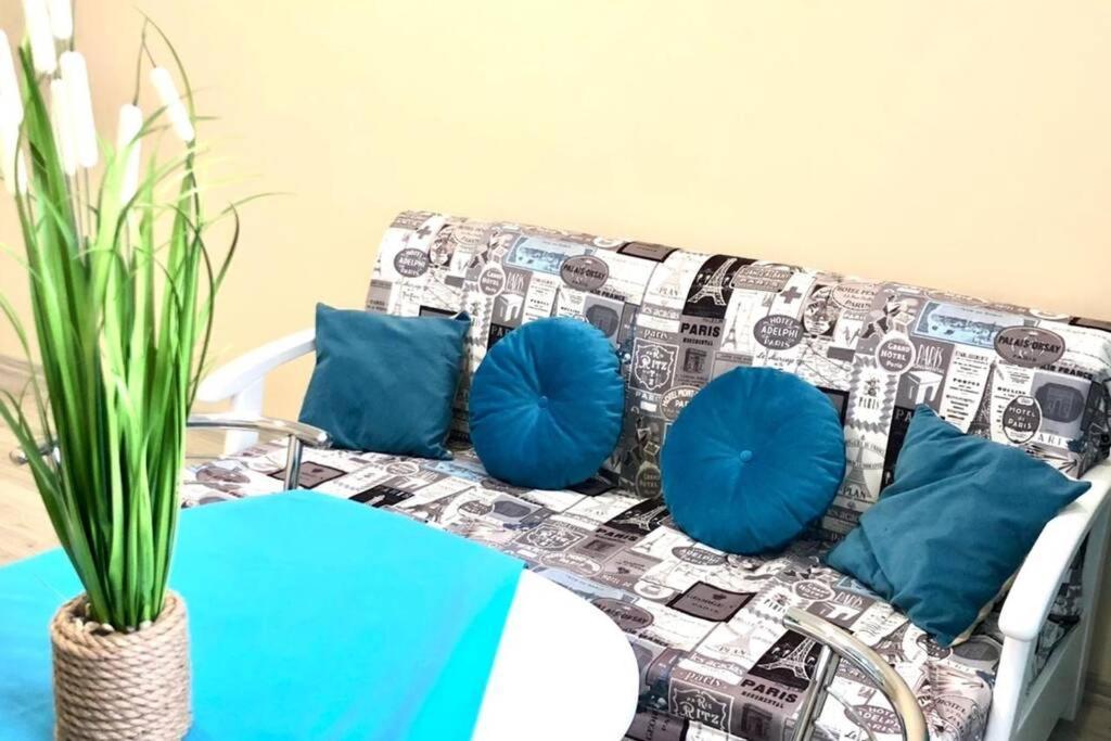 Новобудова Місто Трав, Р-Н Вікторії Гарденс Apartment Lviv Ngoại thất bức ảnh